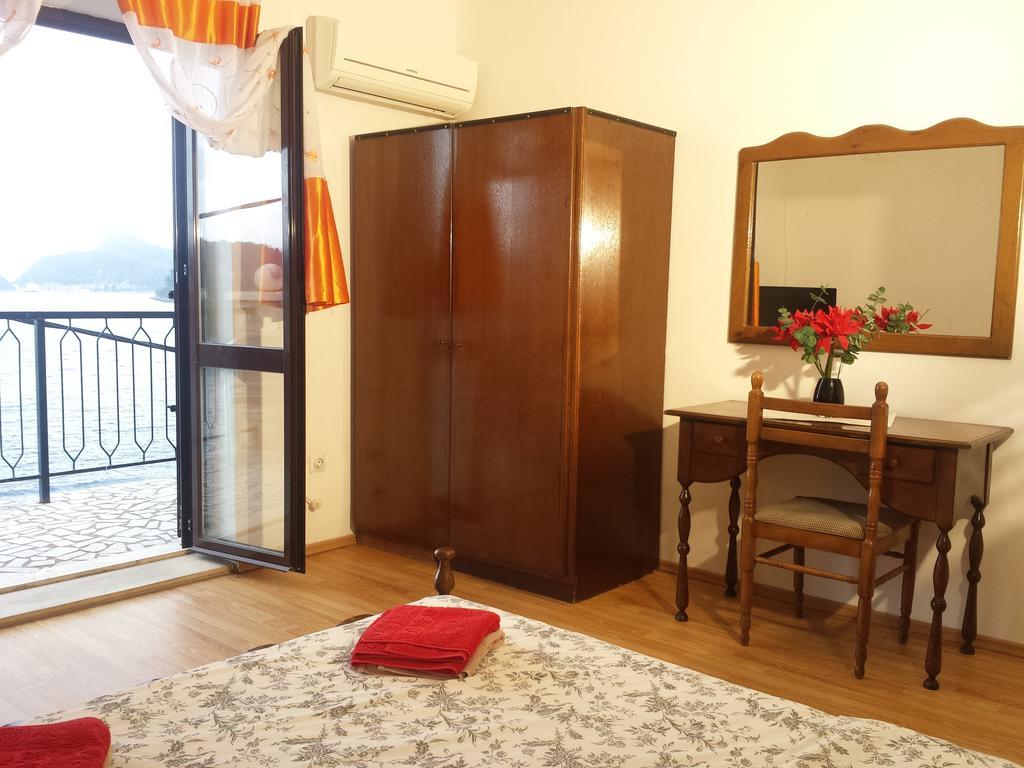 Apartments "Villa Mungos" Sobra Екстериор снимка