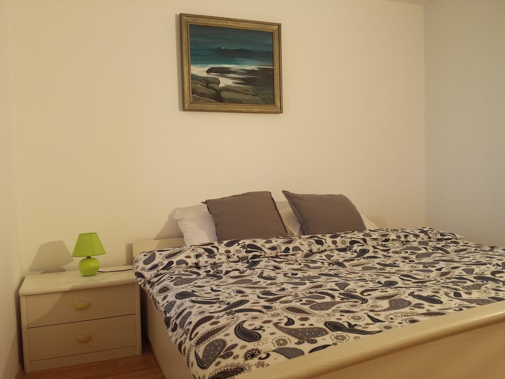 Apartments "Villa Mungos" Sobra Екстериор снимка